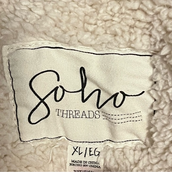 Soho Threads Shacket - Picture 6 of 12